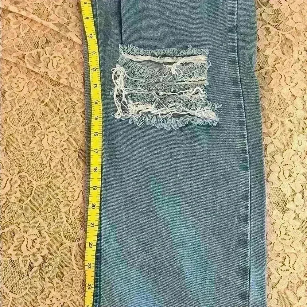 Fashion Nova Jeans - Picture 8 of 8